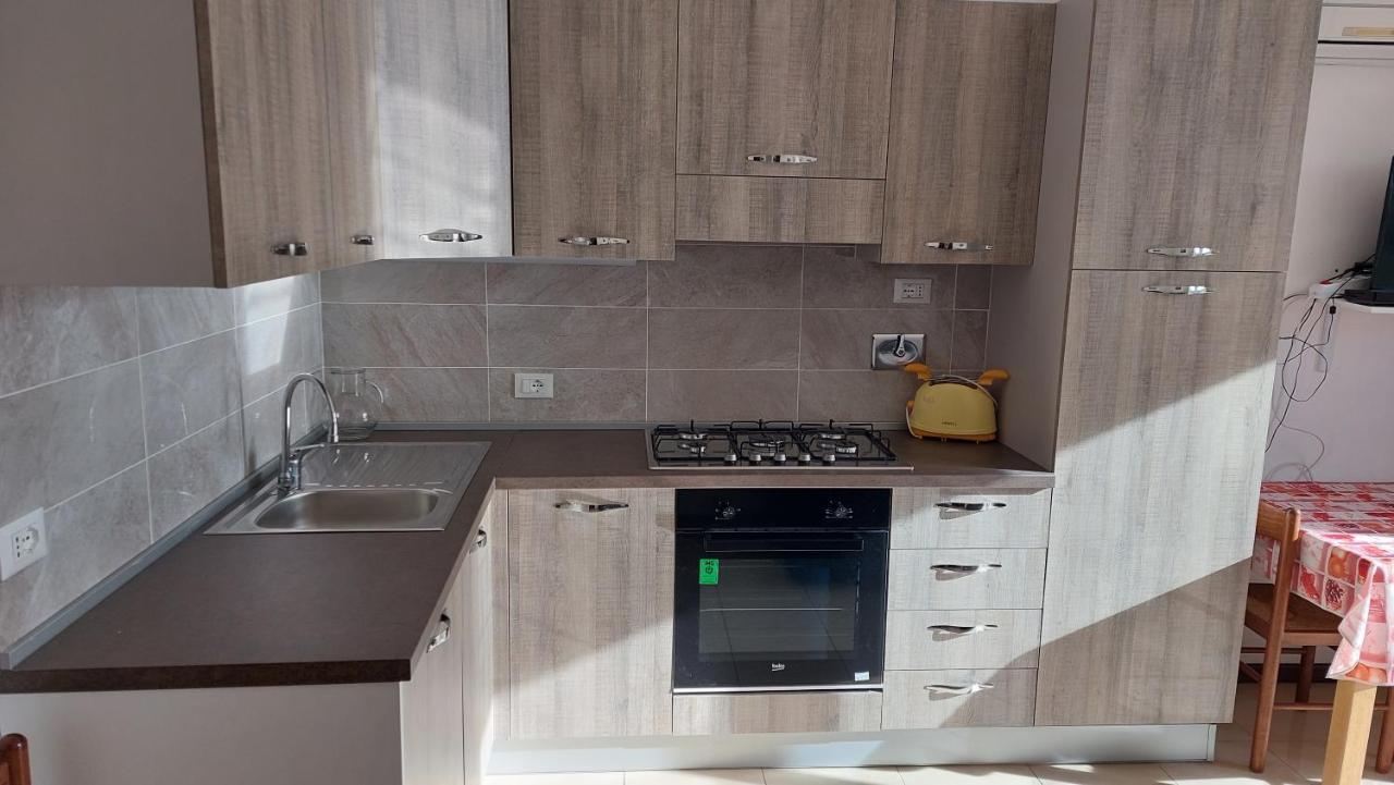 Villa Del Mare Ligure Elvezia 산토스테파노알마레 외부 사진