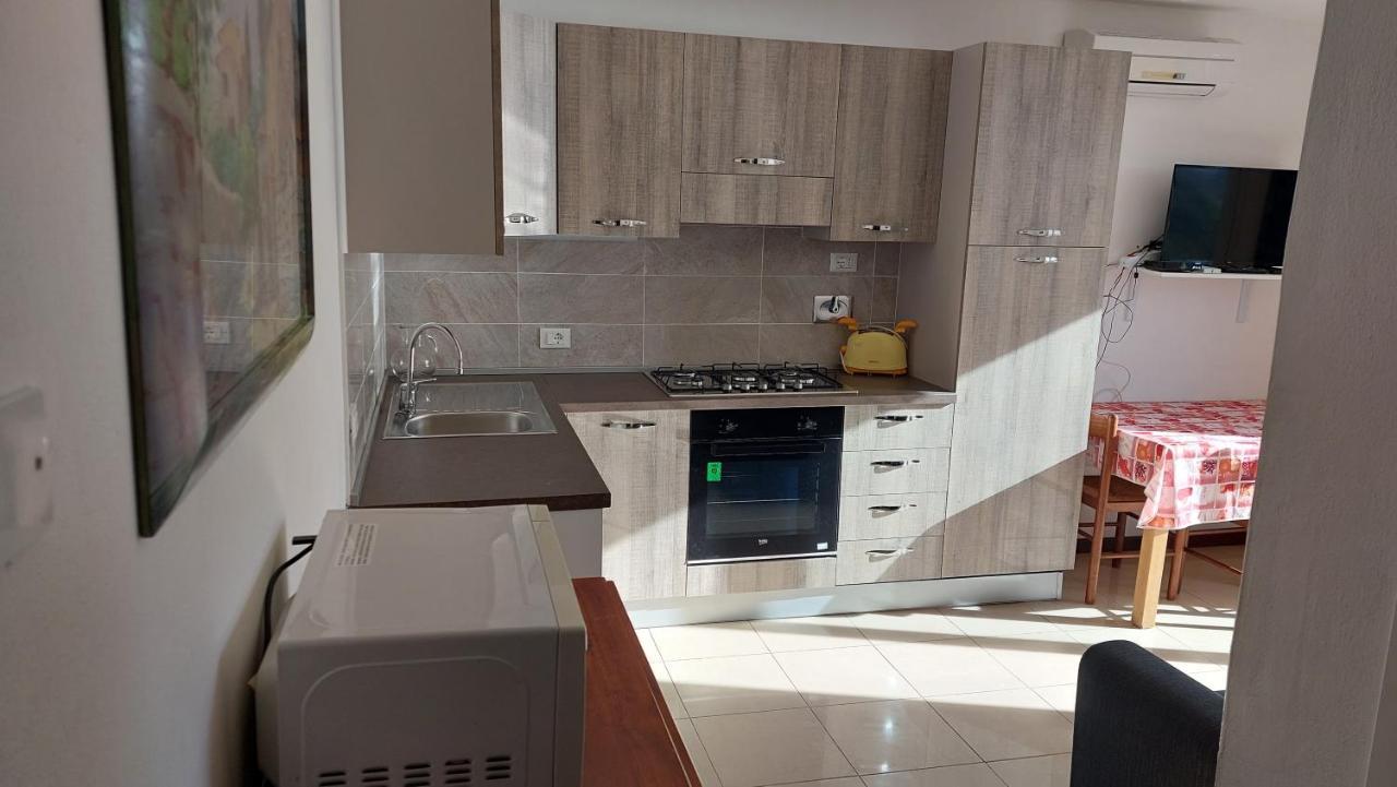 Villa Del Mare Ligure Elvezia 산토스테파노알마레 외부 사진