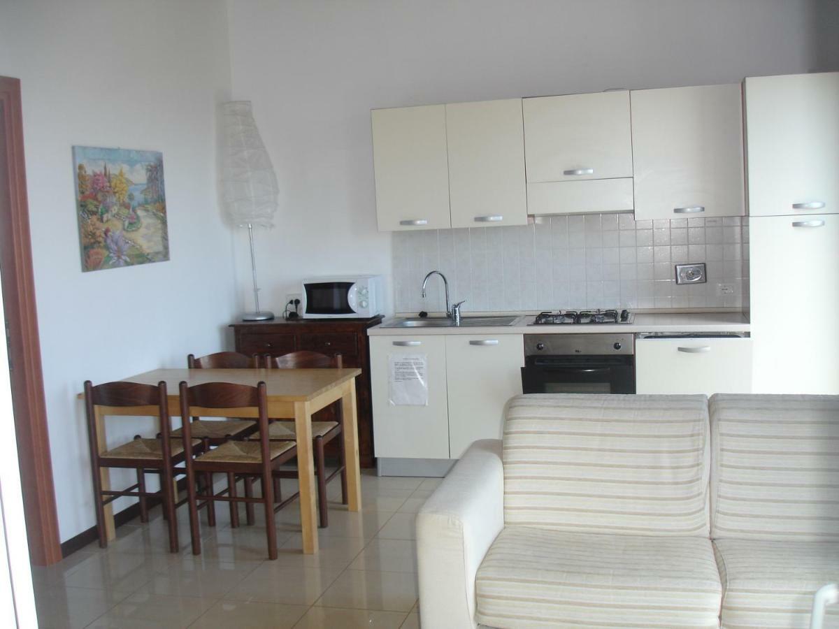 Villa Del Mare Ligure Elvezia 산토스테파노알마레 외부 사진